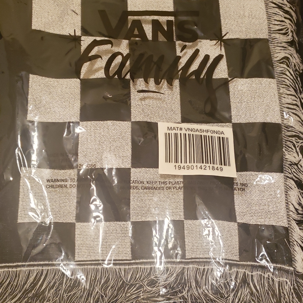 Vans Family Exclusive Throw Blanket 65" x 53